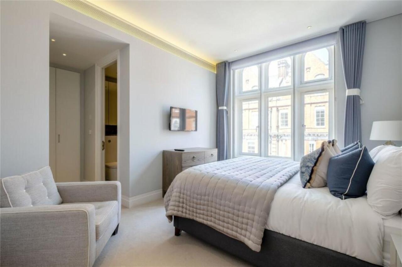Lux, Large Central Mayfair Location Flat London Exterior photo